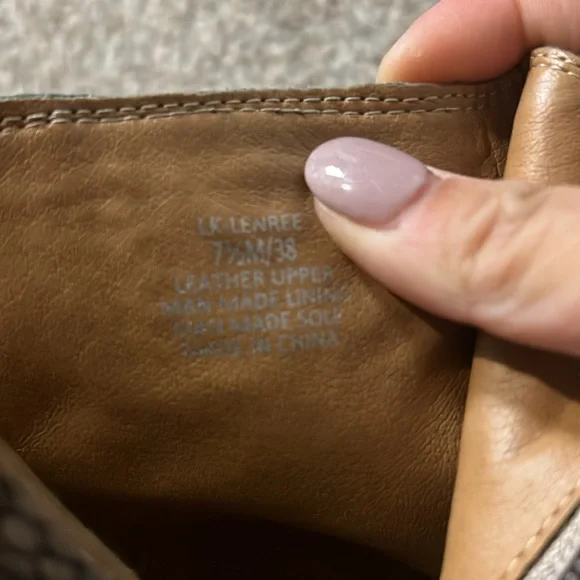 Like New lucky brand boots - Picture 3 of 5